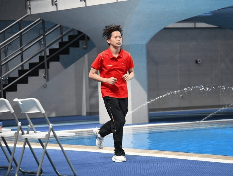 关于莎拉波娃重返赛场，反败为胜首场状态出色，巴黎圣日耳曼观众沸腾！的信息-9九游中国官网
