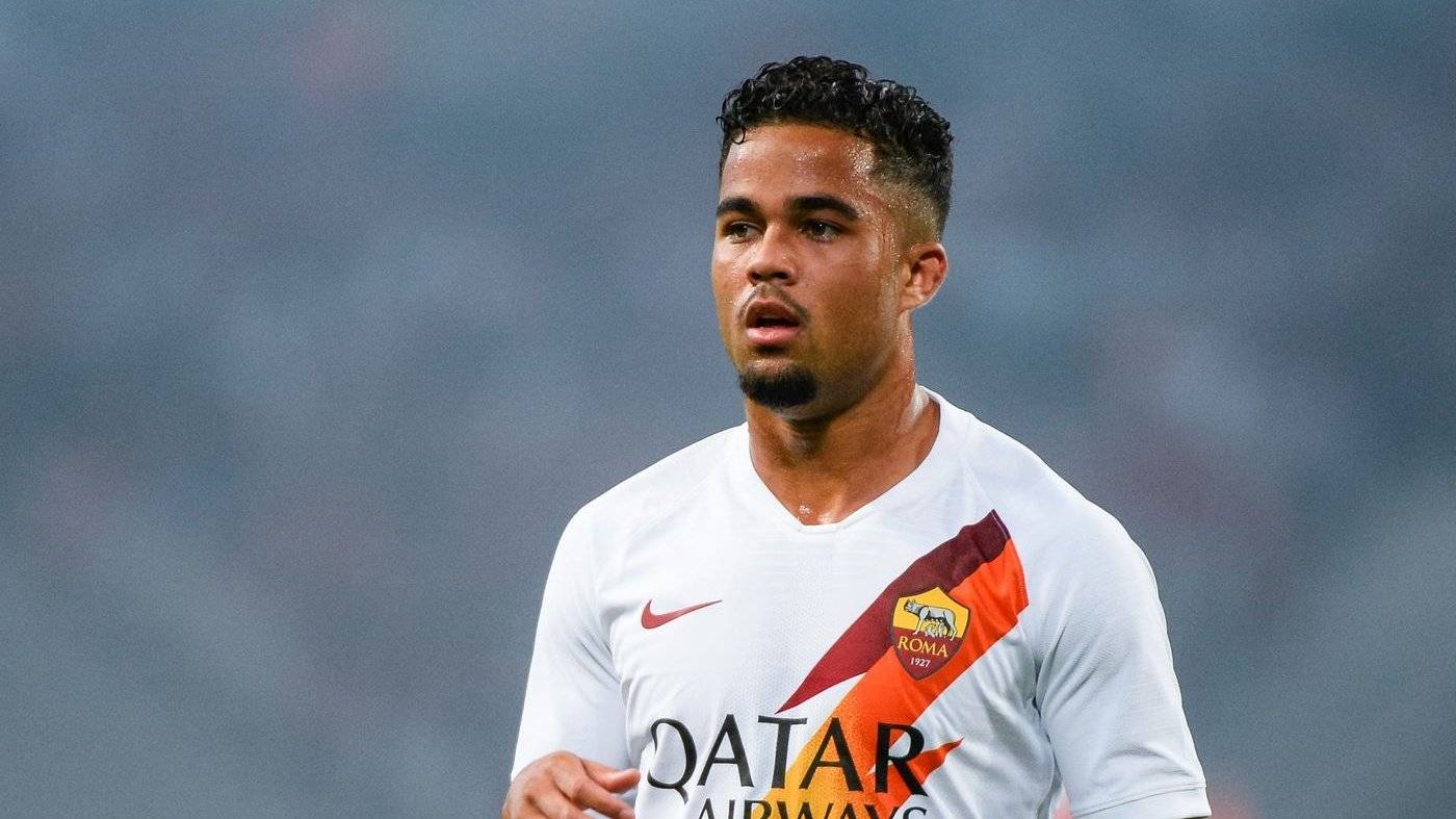  底特律活塞训练开放日，转会期官宣签约引欢呼，意甲在即，赛季目标并未改变