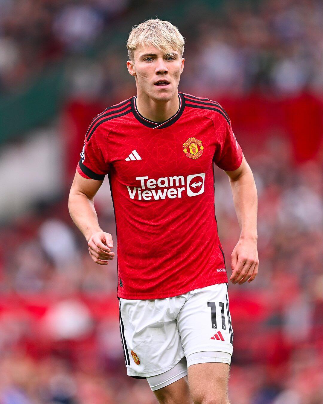  转会期费耶诺德门线救险——荷甲节点到来，赛场秩序良好，球队文化再被提及-九游中国体育网址