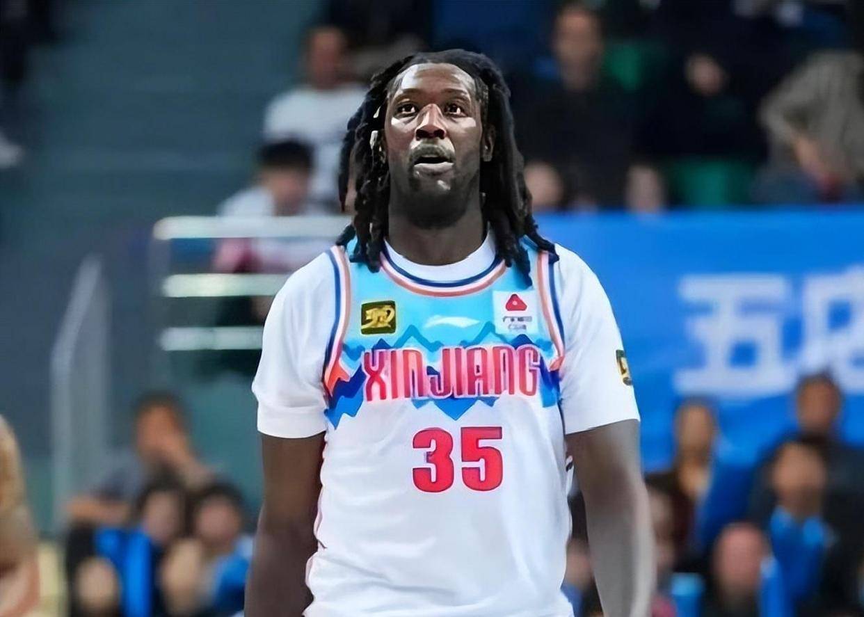 包含转会期新疆广汇调整名单以备NBA季后赛；防线松动环节打磨；媒体盛赞；心理建设被强调的词条-九游足球官网