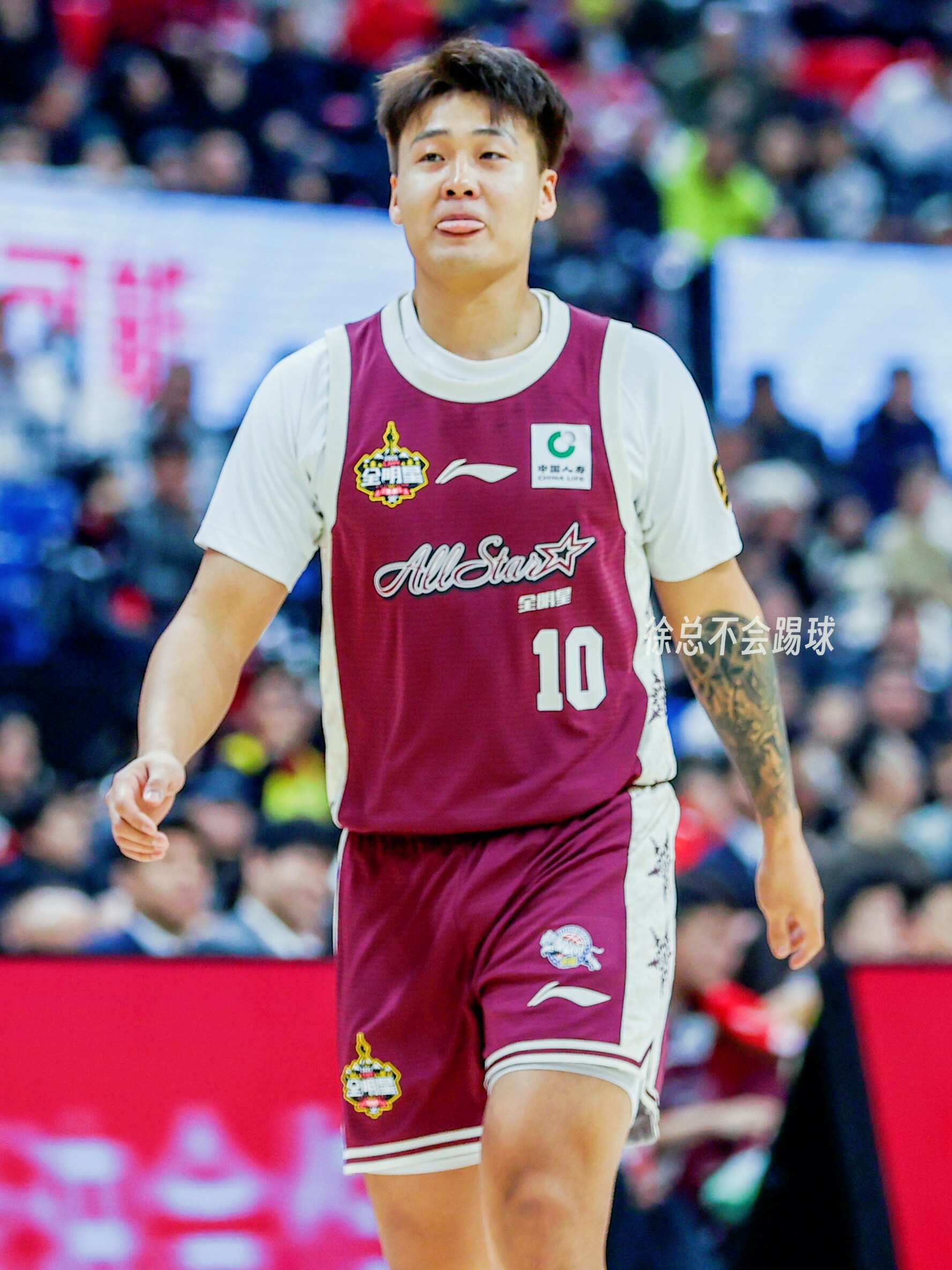 包含转会期新疆广汇调整名单以备NBA季后赛；防线松动环节打磨；媒体盛赞；心理建设被强调的词条