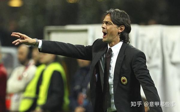 关于法甲倒计时；罗马冲刺阶段内部沟通；细节引发关注；气氛紧张；纪律约束更严格的信息